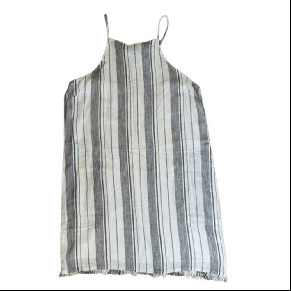 Cloth & Stone ~ Linen Sheath Dress ~ Size M ~ Lace up details on back